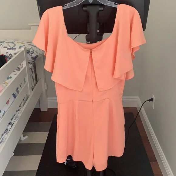 Endless Rose romper - Picture 2 of 3